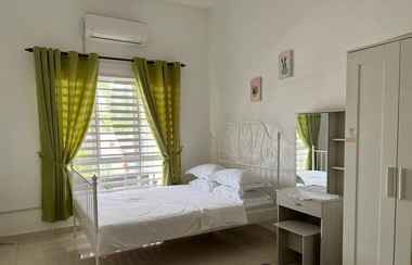 Bedroom 2 Mesra Musafir Homestay Kuala Krai