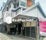 Exterior 2 Riyani Residence @ Jalan Ahmad Yani Pemalang Mitra RedDoorz