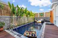 Kolam Renang Vin Villa Canggu  (3 BR with private pool)