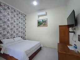 RedDoorz @ Tanakatto Homestay Waikabubak, AU$44