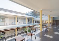 其他 5 RedDoorz Plus @ Point Phila Cihampelas