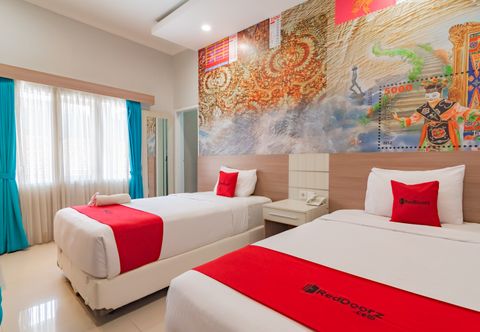 其他 RedDoorz Plus @ Point Phila Cihampelas