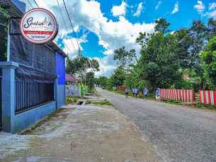 Shekinah Homestay & Cafe Waikabubak RedPartner, THB 387.87