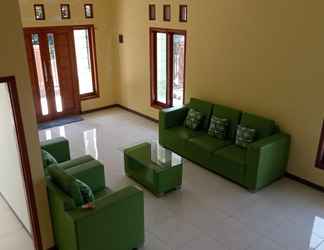 Lobi 2 Villa Puncak Permata