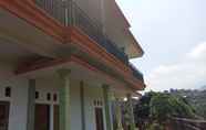 Bangunan 3 Villa Puncak Permata