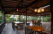 ร้านอาหาร 3 Amanuba Ersadeva Resort