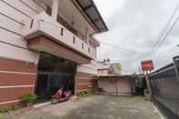 Exterior Vandolia Guest House Mitra RedDoorz