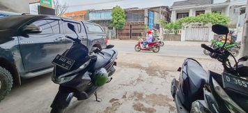 外觀 6 Penginapan Rio Anakku Syariah Banjaran Mitra RedDoorz