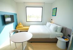 Bedroom 3 Go! Hotel Si Racha at Central Si Racha