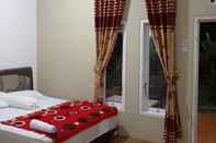 Bedroom Farel Homestay Kawahijen 