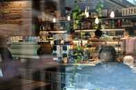 Bar, Kafe, dan Lounge Miers Kuningan, ARTOTEL Curated