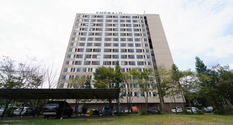 外部的 2 Emerald Towers by Tahha Hospitality