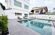 Swimming Pool 6 The White House Rachamankha