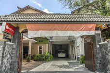 外觀 RedDoorz Syariah @ Raya Tajem Maguwo