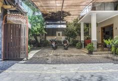 Exterior 5 RedDoorz Syariah @ Raya Tajem Maguwo