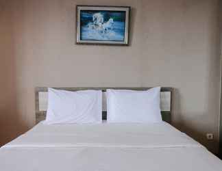 Kamar Tidur 2 Comfy Studio Room Apartment at Emerald Towers Bandung By Travelio