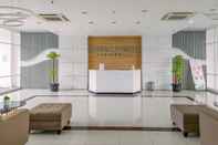 Lobby Serene and Comfort 2BR at Urban Heights Apartment By Travelio