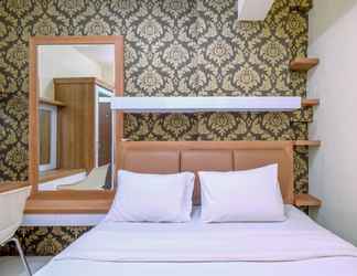 Kamar Tidur 2 Modern and Comfort 2BR at Kemang View Apartment By Travelio