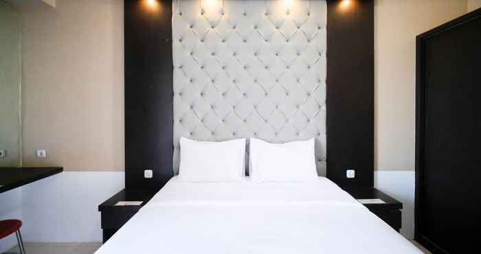 Kamar Tidur Comfy and Best Deals Studio at Bale Hinggil Apartment By Travelio