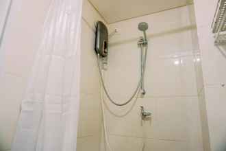 In-room Bathroom 4 Comfy and Cozy Designed Studio Apartment at M-Town Residence By Travelio