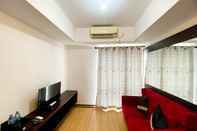 Common Space Spacious and Elegant 1BR The Wave Kuningan Apartment By Travelio