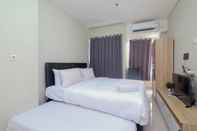 Kamar Tidur Comfort Studio Apartment For 4 Pax at Nifarro Park By Travelio