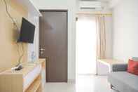 Ruang untuk Umum Homey and Comfy 2BR Transpark Cibubur Apartment By Travelio