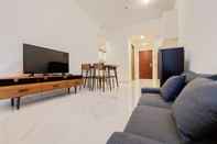 Ruang Umum Well Designed 2BR Apartment Sky House BSD By Travelio