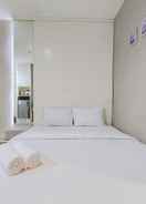 BEDROOM Simply Look Studio Apartment at Atria Residence Gading Serpong By Travelio