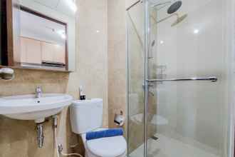 In-room Bathroom 4 Homey and Best Price Studio Transpark Bintaro Apartment By Travelio