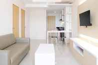 Common Space Spacious and Elegant 3BR at Bale Hinggil Apartment By Travelio