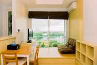 Common Space Modern Look and Comfortable 1BR at CitraLake Suites Apartment By Travelio