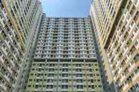 Bangunan Best Deal Studio Apartment at Royal Sentul Park By Travelio