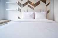 Kamar Tidur Comfy Studio (No Kitchen) at Benson Supermall Mansion Apartment By Travelio