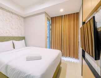 Bedroom 2 Modern and Comfort 1BR at Gold Coast Apartment By Travelio