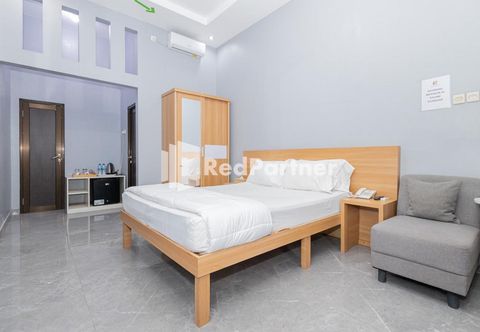 Others Villa Three King FM Mitra RedDoorz