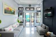 Lobby Villa Three King FM Mitra RedDoorz