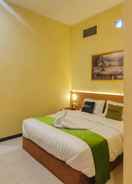 null Urbanview Hotel Sakura Kampung Inggris Pare by RedDoorz