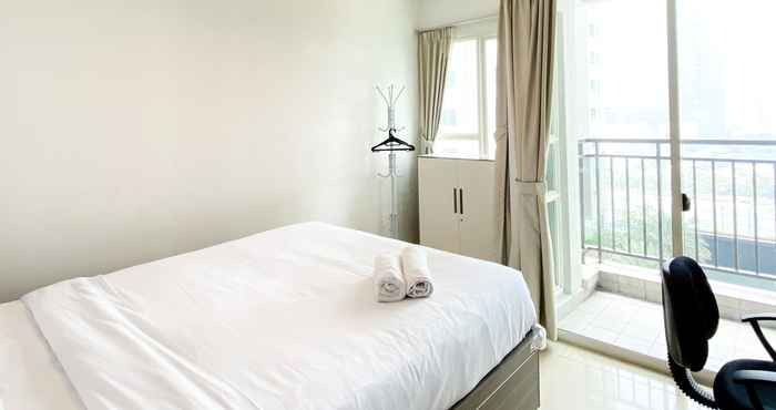 Bedroom Homey Living 1BR at Thamrin Residence Apartment By Travelio