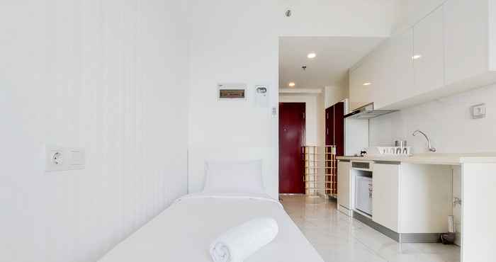 Lobi Cozy and Comfort Stay Studio Sky House Alam Sutera Apartment By Travelio