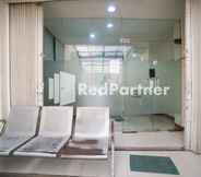 Others 6 Sky Syariah near Soekarno Hatta Airport RedPartner