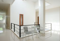 Others 4 RedDoorz @ Kratonan Solo