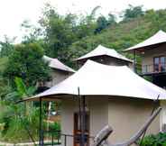 Exterior 5 Pakarangan Glamping Resort