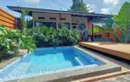 Swimming Pool 5 Anteng Villa