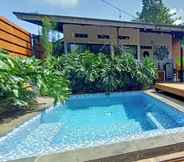 Swimming Pool 5 Anteng Villa