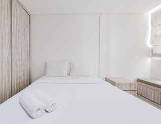 Kamar Tidur 2 Nice and Fancy Studio Apartment at Tuscany Residence By Travelio