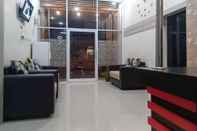 Lobby Hotel Dheadita Syariah Sungai Penuh Mitra RedDoorz