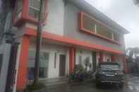 ภายนอกอาคาร Fidelia Homestay Palu Mitra RedDoorz