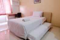 Bedroom Great Deal Studio Apartment at Pinewood By Travelio