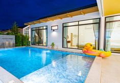 Others 3 Villa Paramount 1